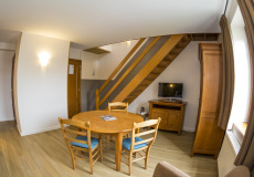 Ferme château Laneffe, location de chambre d'hôtes 5 personnes reine des près