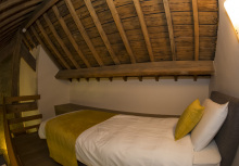 Ferme château Laneffe, location de chambre d'hôtes 3 personnes, Tournesol