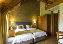 Ferme château Laneffe, location de chambre d'hôtes 3 personnes, Tournesol
